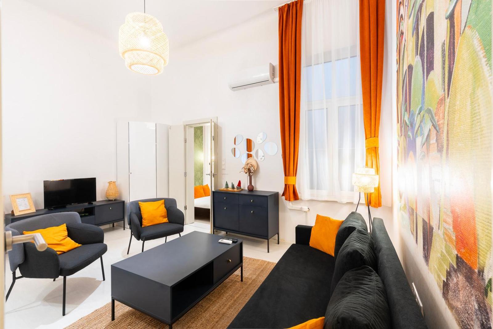 Modern Uniquely Designed Flat Andrassy Avenue And Oktogon Square Apartment Budapest Bagian luar foto